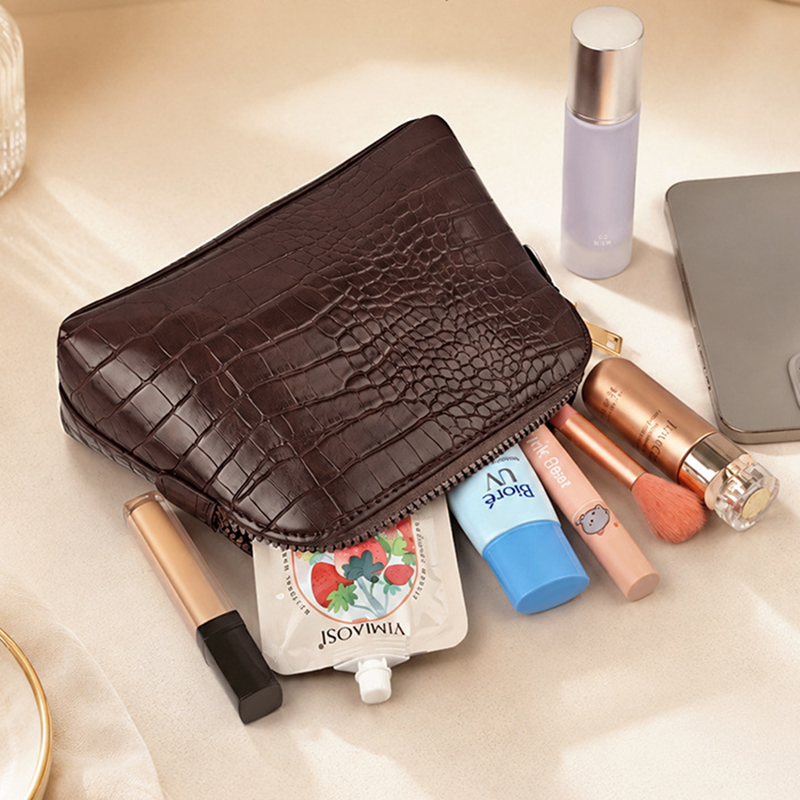 Luxury Crocodile Leather Patte - Luxury Skincare Samples 评论和价格