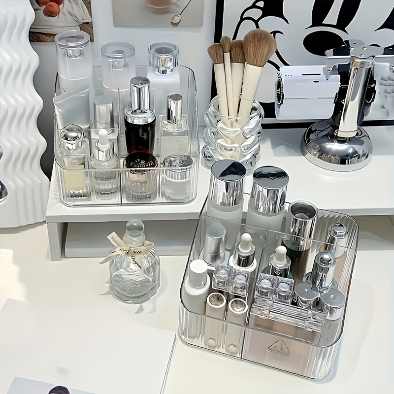 Light‑Luxury Vertical Striped  - Luxury Skincare Items 评论和价格